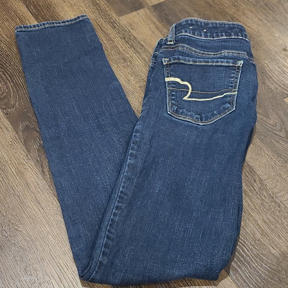 American Eagle dark wash super skinny